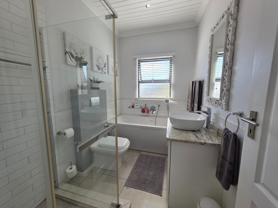 3 Bedroom Property for Sale in Melodie North West